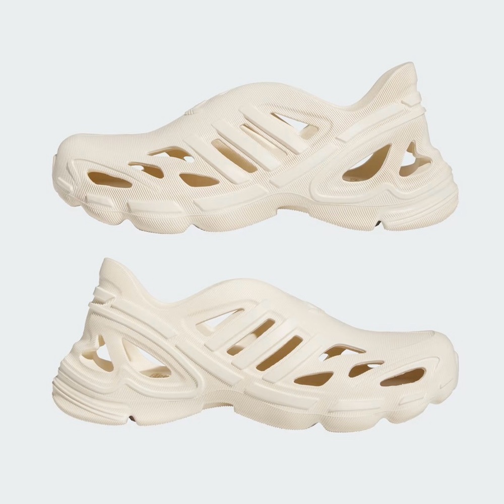 BRAND NEW - ADIFOM SUPERNOVA SHOES